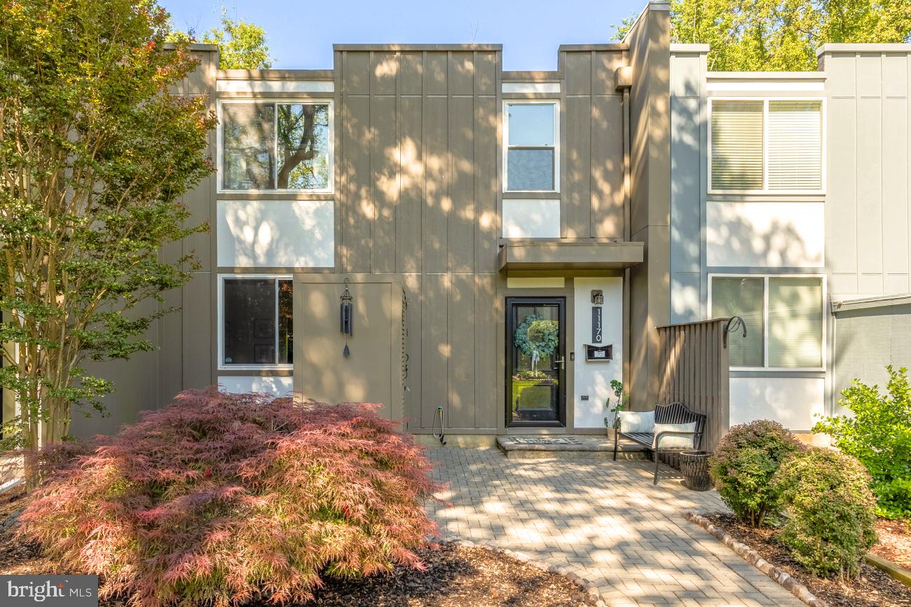 11170 FOREST EDGE DRIVE