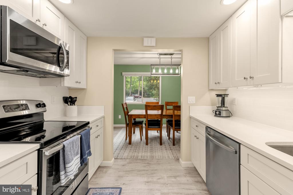 2224 WHEELWRIGHT COURT