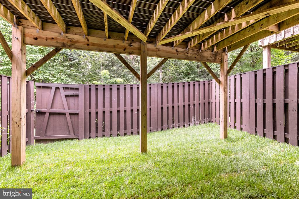 2224 WHEELWRIGHT COURT