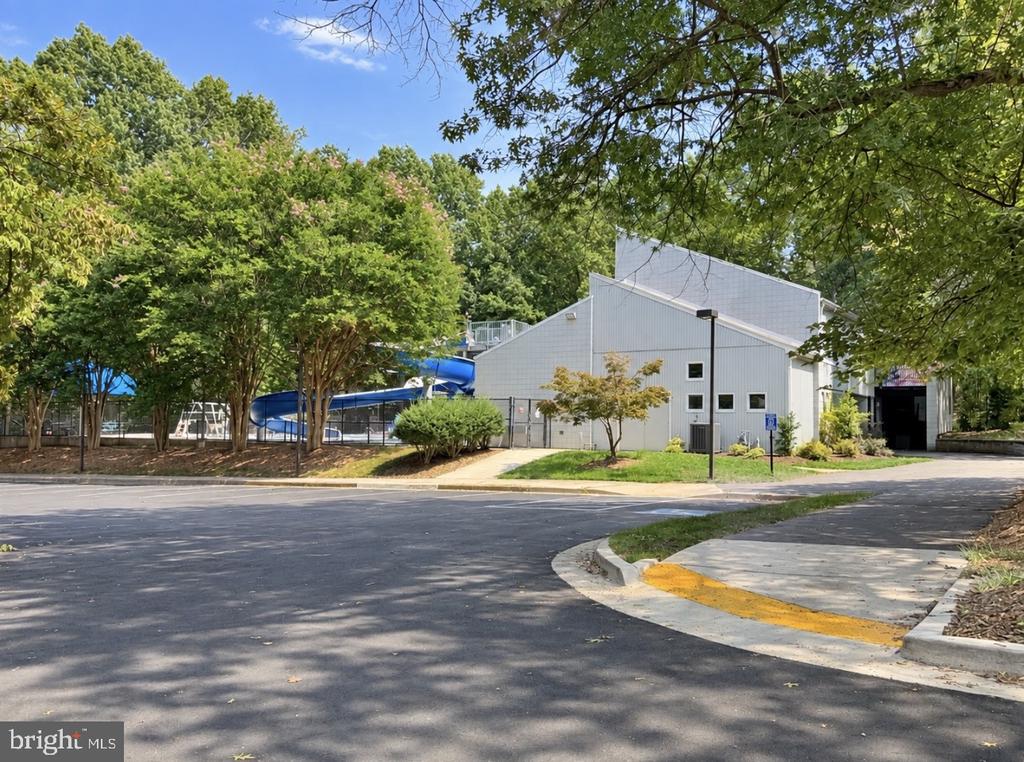 11550 IVY BUSH COURT