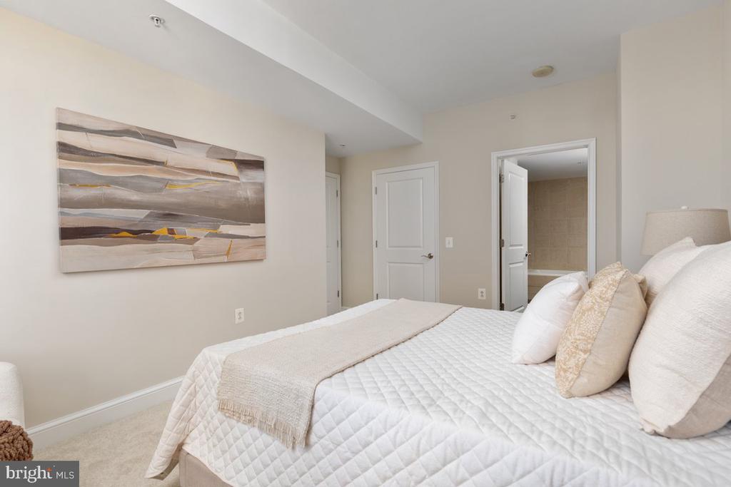 11990 MARKET STREET Unit: 417
