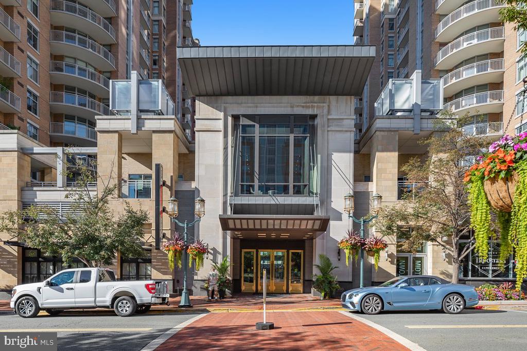11990 MARKET STREET Unit: 417