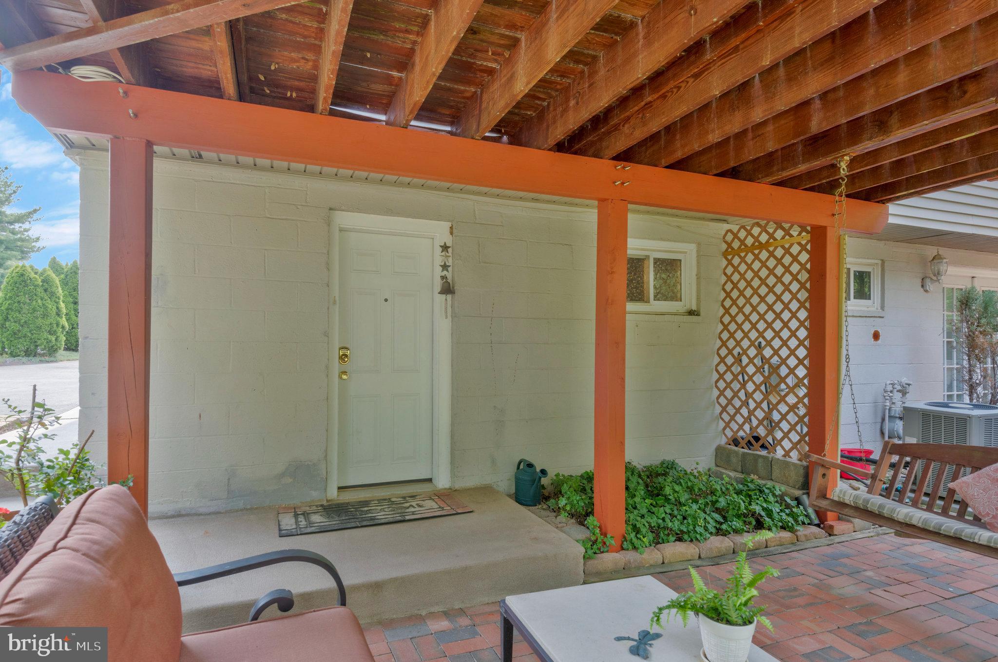 205 N Aspen Ave