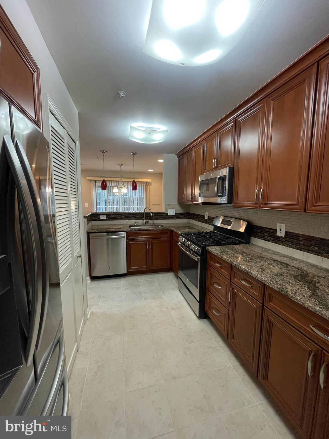 20366 Birchmere Ter #61d