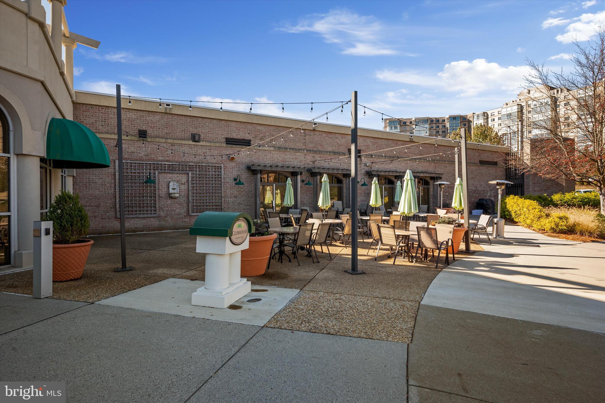 19375 Cypress Ridge Ter #806