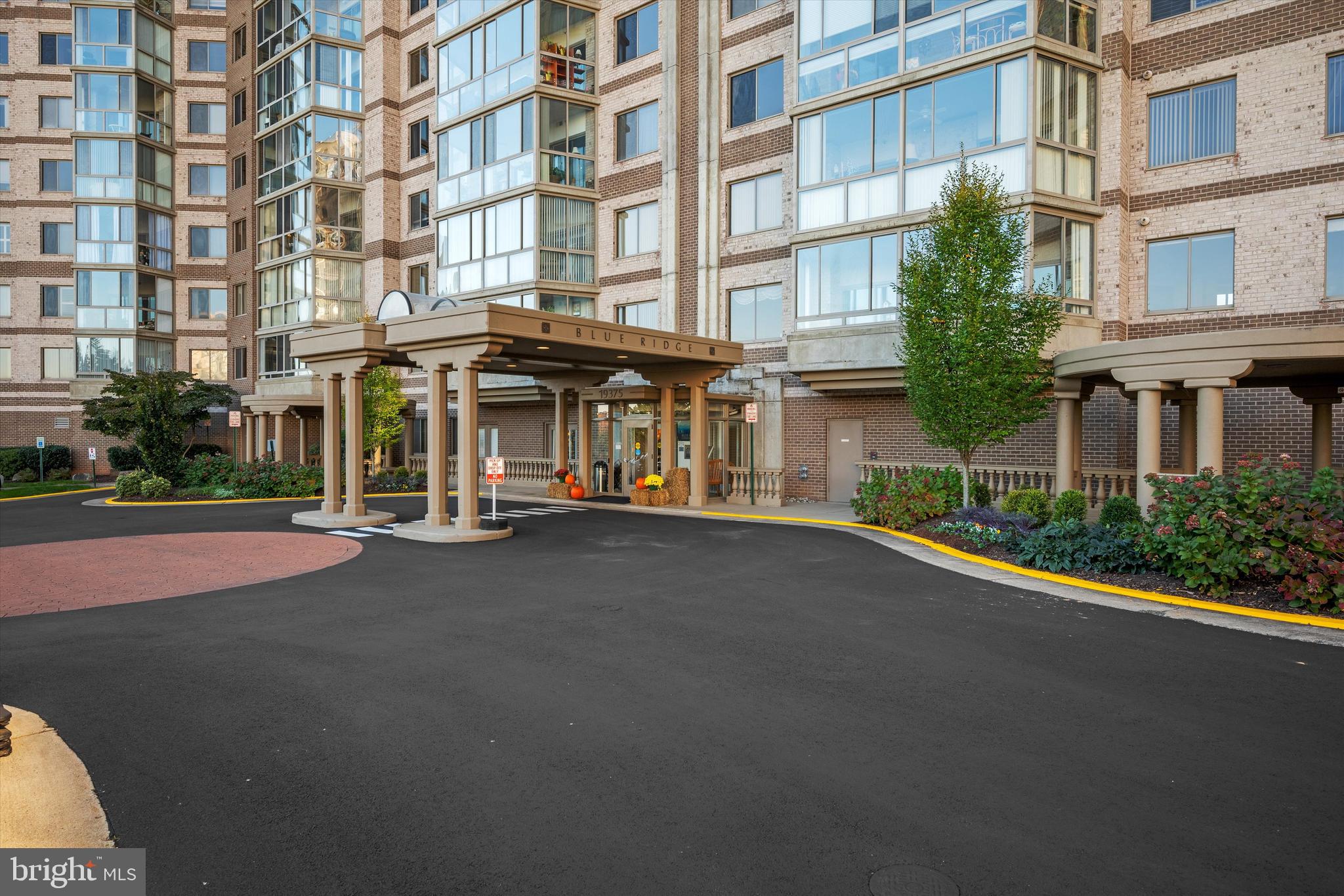 19375 Cypress Ridge Ter #806