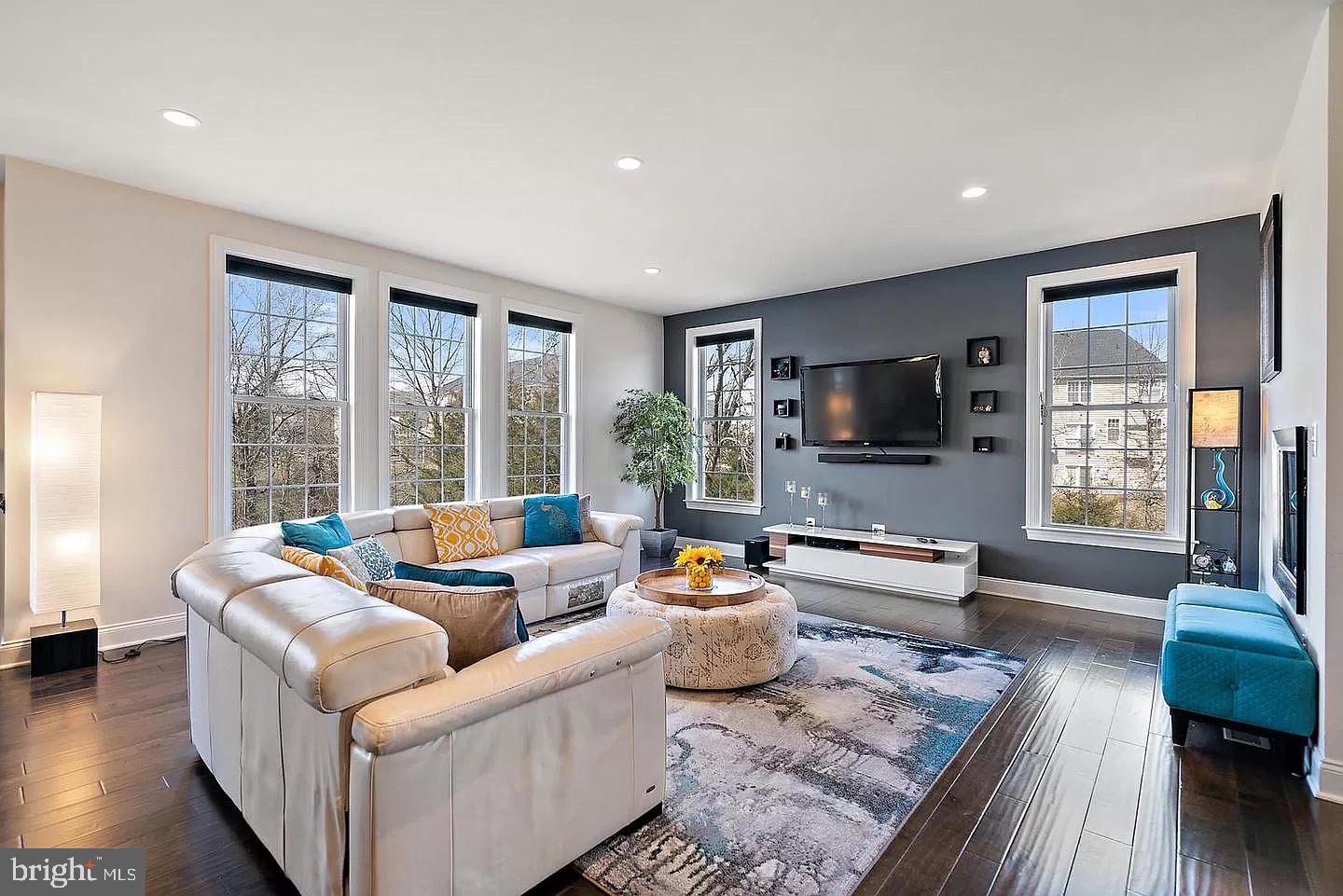 43168 HATTONTOWN WOODS TER