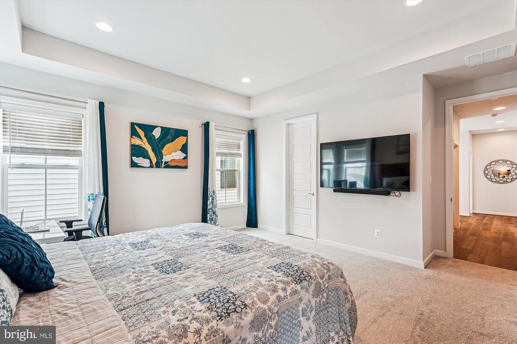 42023 SPRING AIR DR