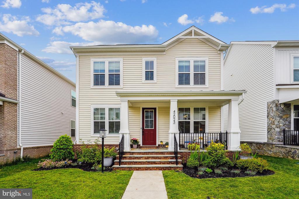 42023 SPRING AIR DR