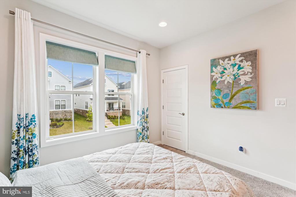 42023 SPRING AIR DR