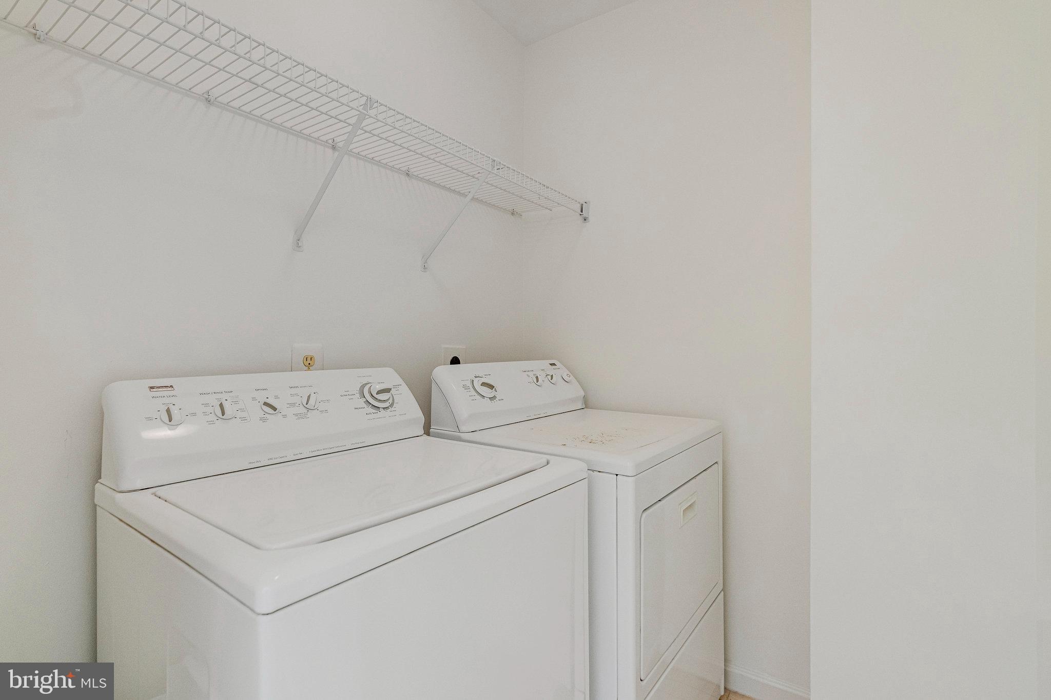 714 CLAIRMONT COURT NE