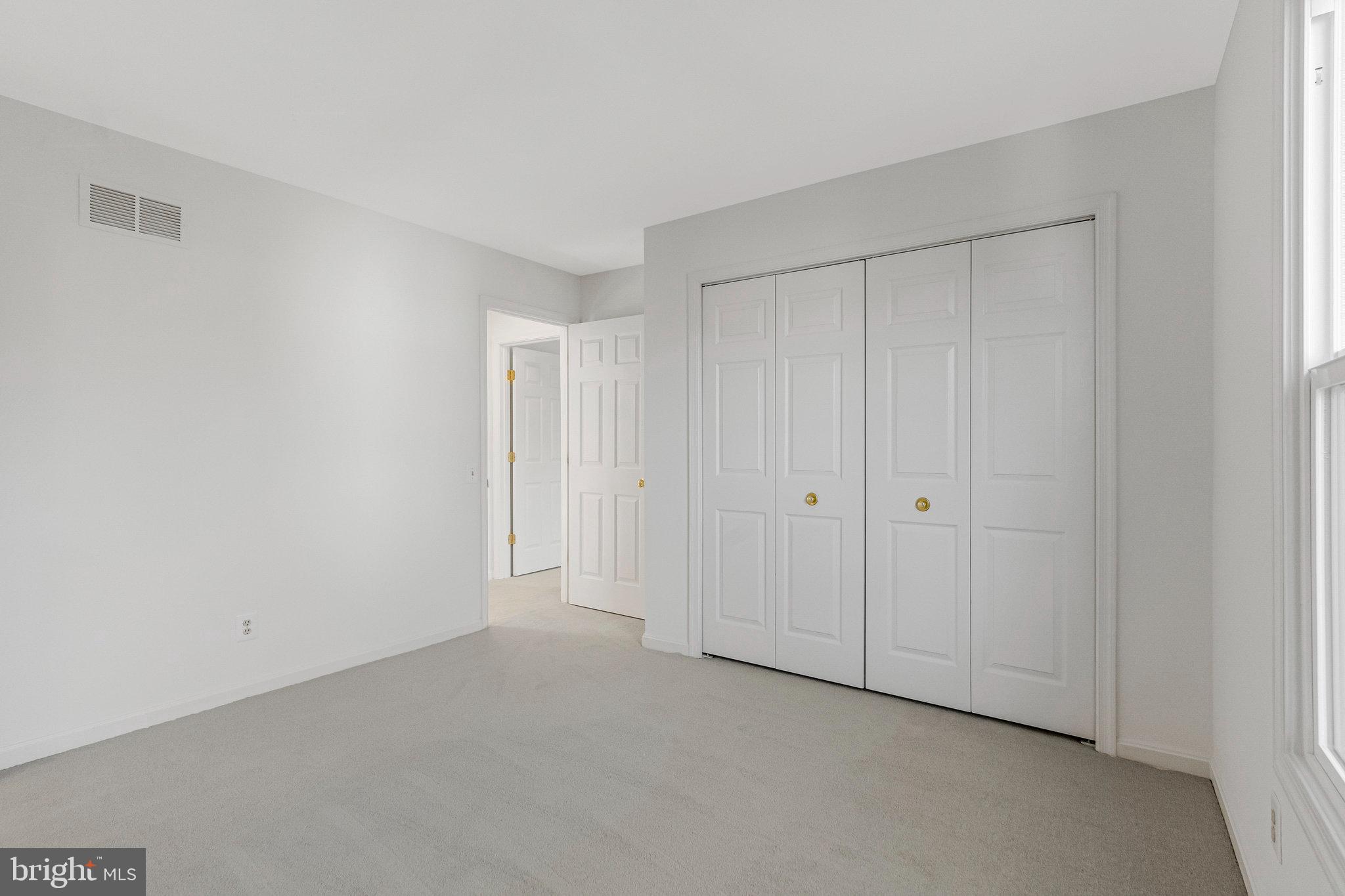 714 CLAIRMONT COURT NE