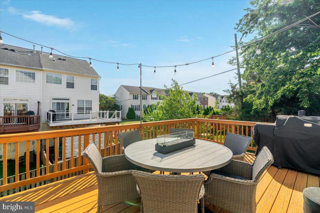 599 EDMONTON TERRACE NE