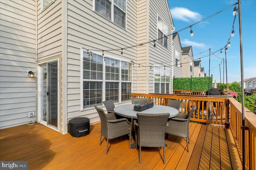 599 EDMONTON TERRACE NE