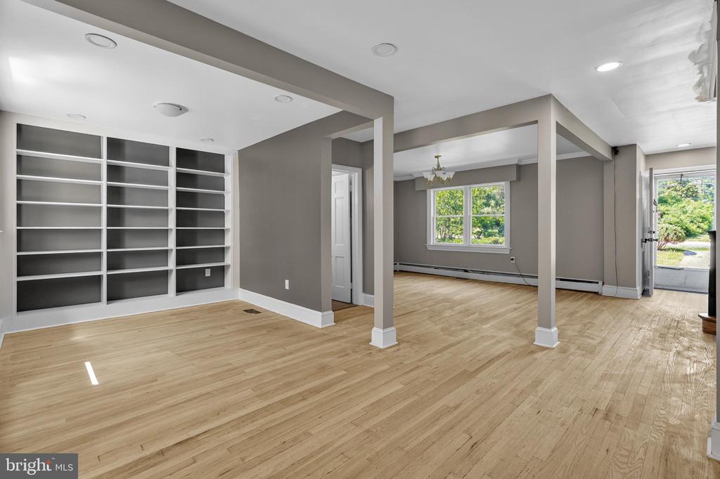 241 EDWARDS FERRY ROAD NE