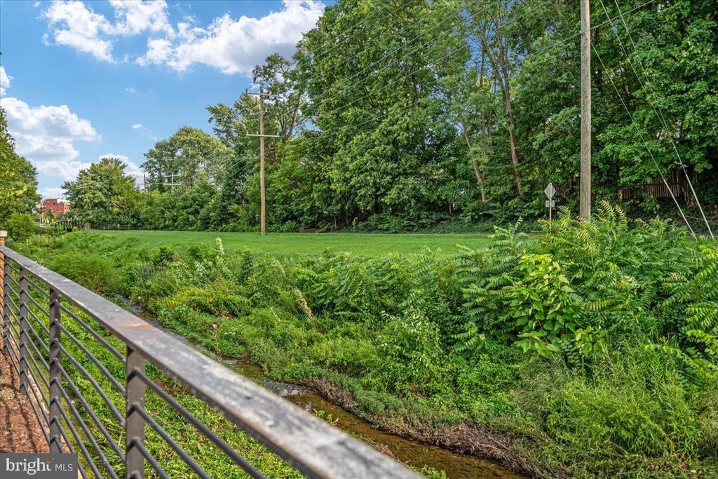 3 STATIONMASTER STREET SE Unit: 201
