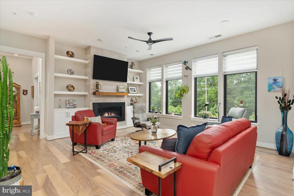 3 STATIONMASTER STREET SE Unit: 201