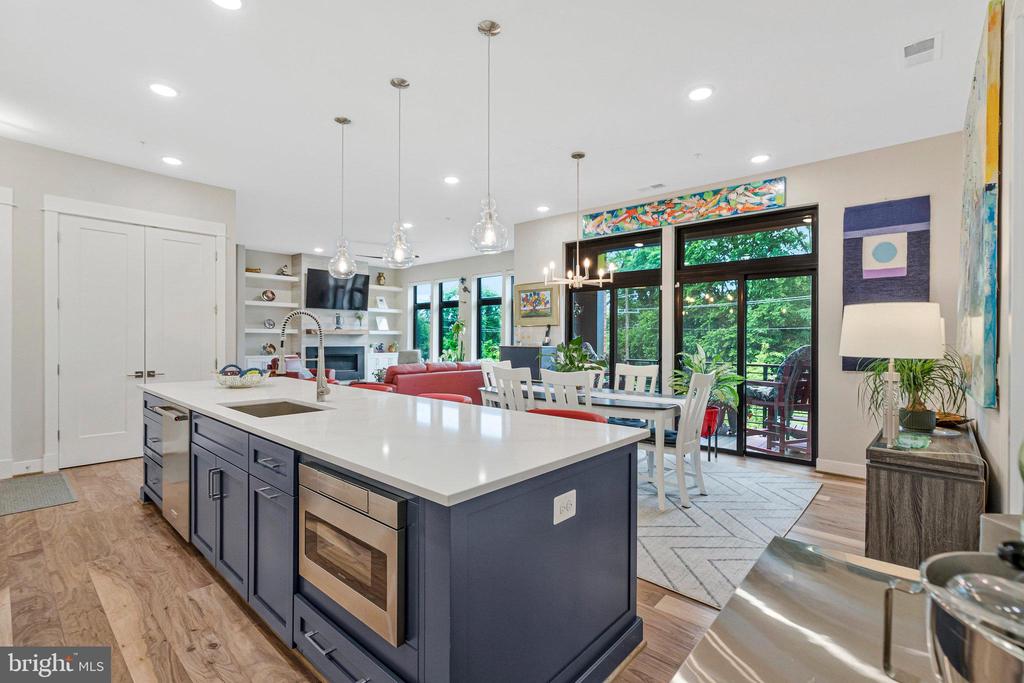 3 STATIONMASTER STREET SE Unit: 201