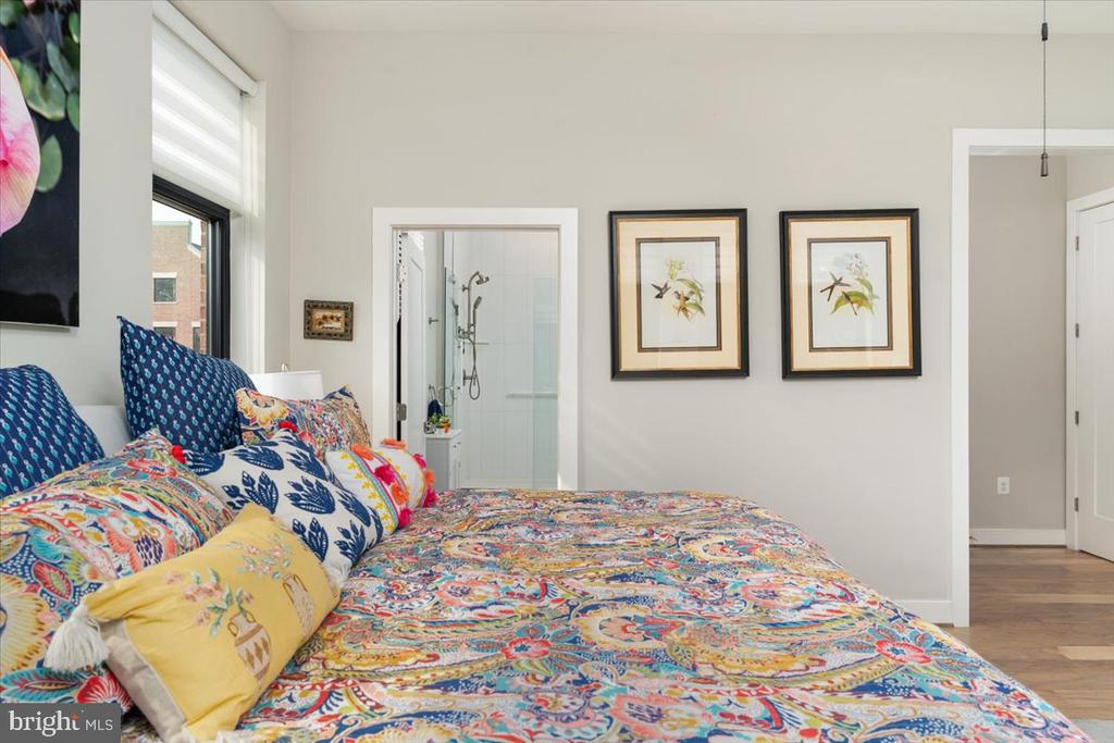 3 STATIONMASTER STREET SE Unit: 201