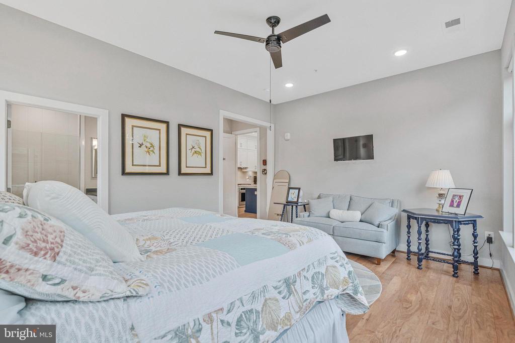 3 STATIONMASTER STREET SE Unit: 201