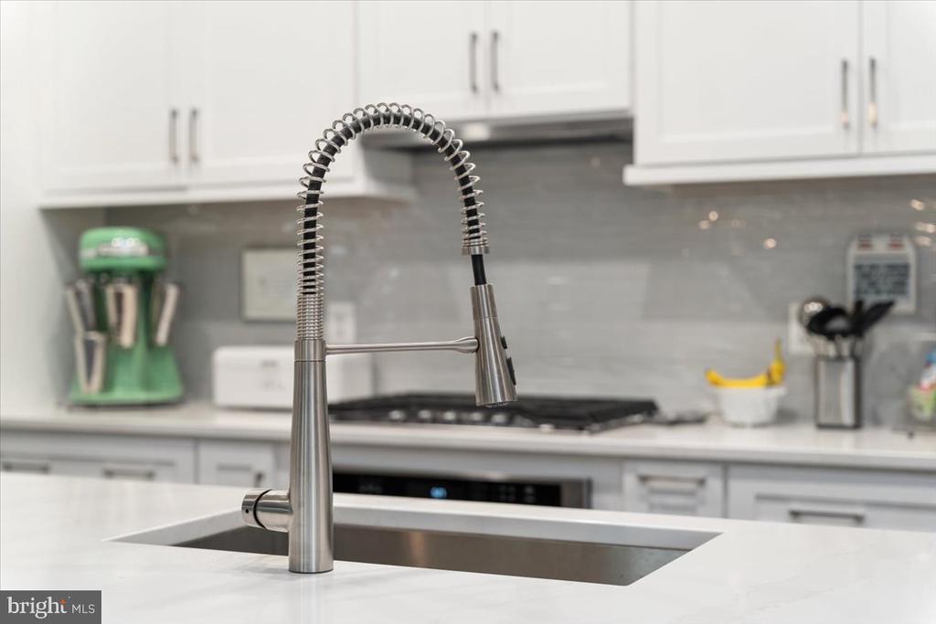 3 STATIONMASTER STREET SE Unit: 201