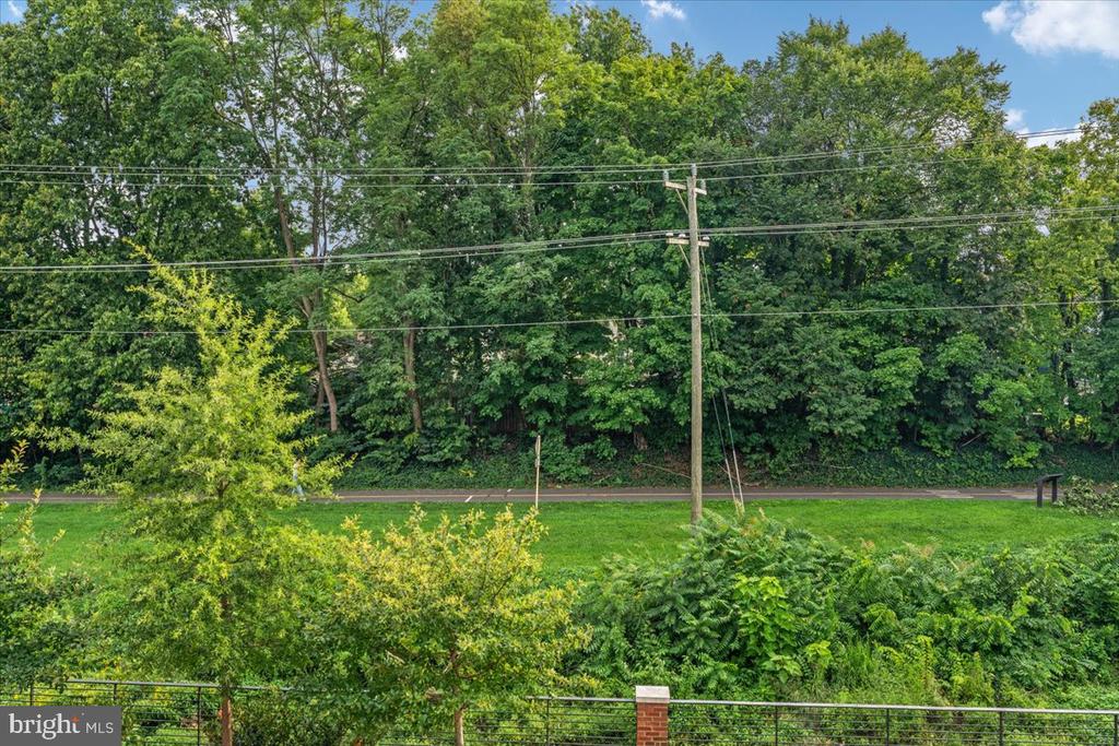 3 STATIONMASTER STREET SE Unit: 201