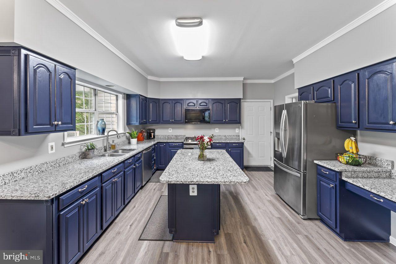 11360 ESTATES VIEW LANE
