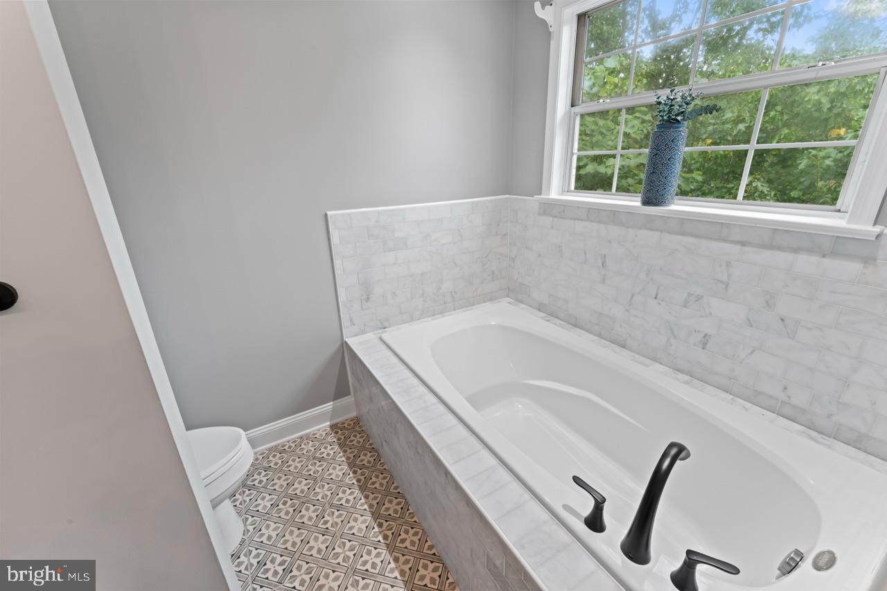 11360 ESTATES VIEW LANE