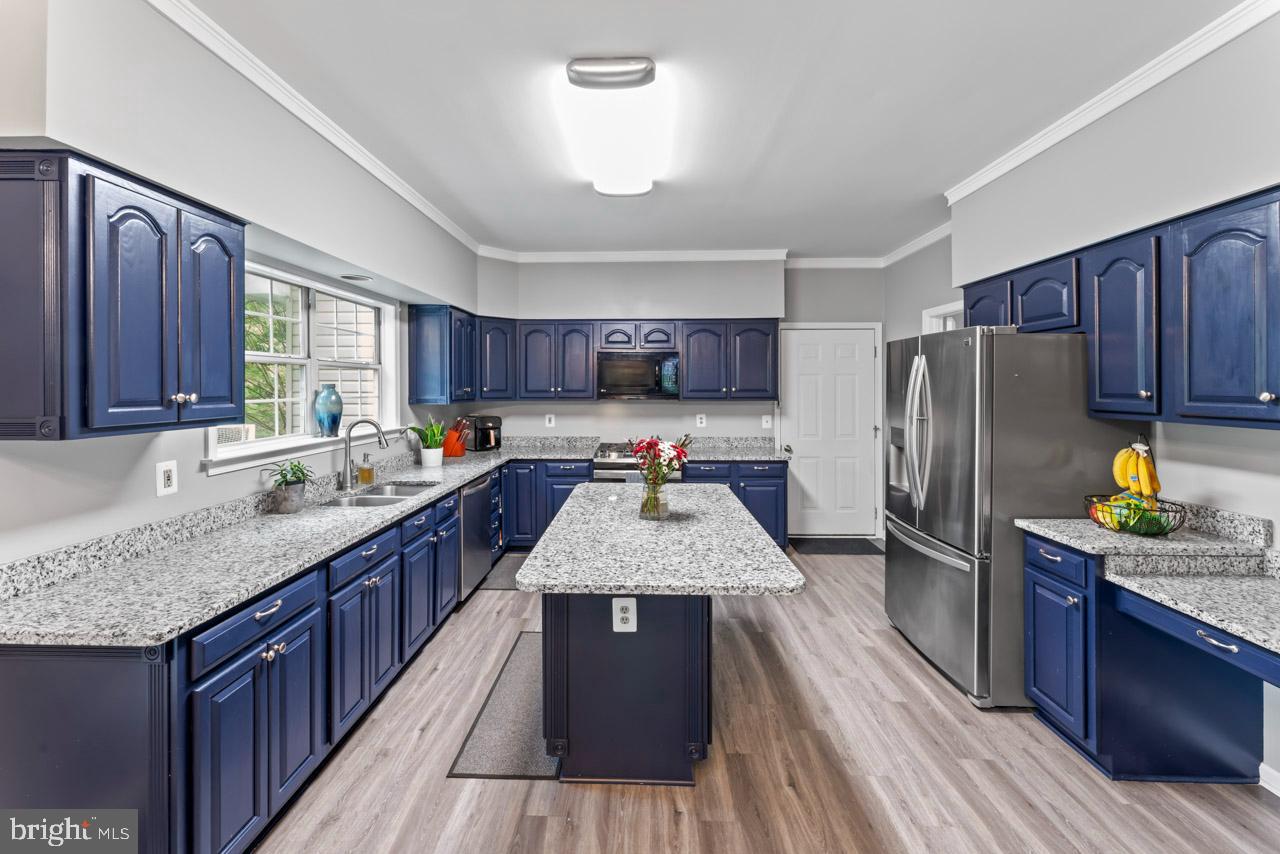 11360 ESTATES VIEW LANE