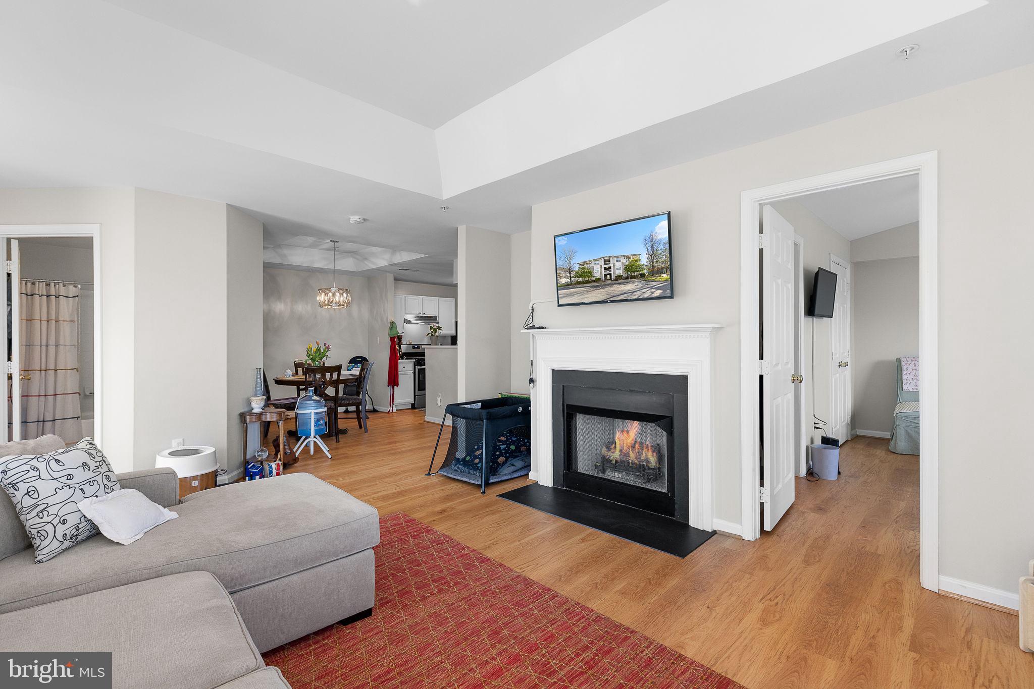 8103 LACY DRIVE 303