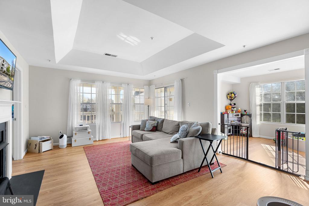 8103 LACY DRIVE 303