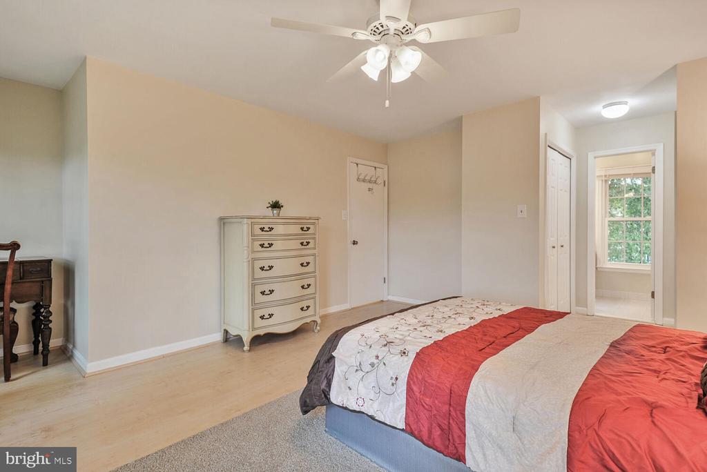 7610 MICHELLE COURT