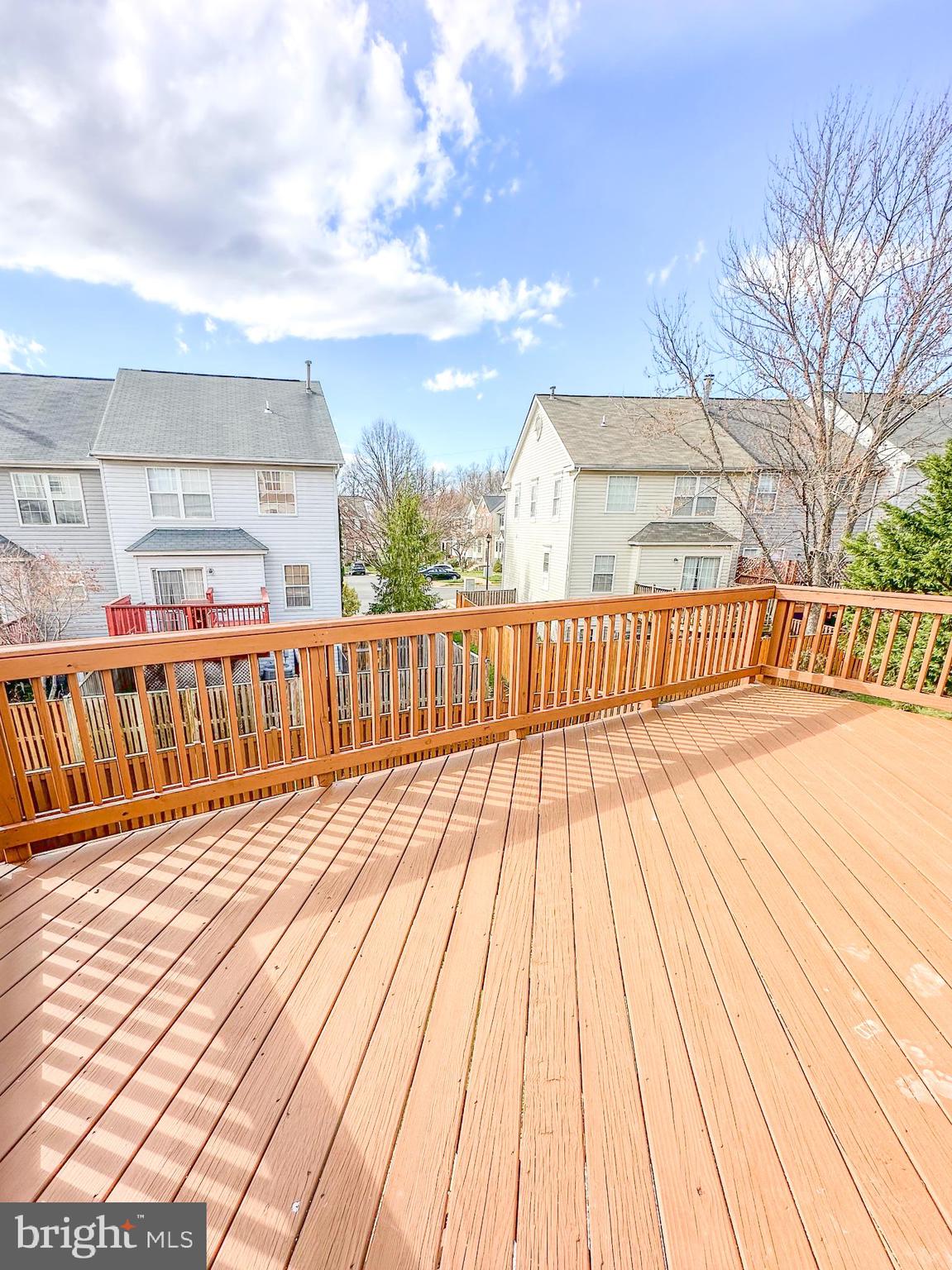 8492 TACKHOUSE LOOP