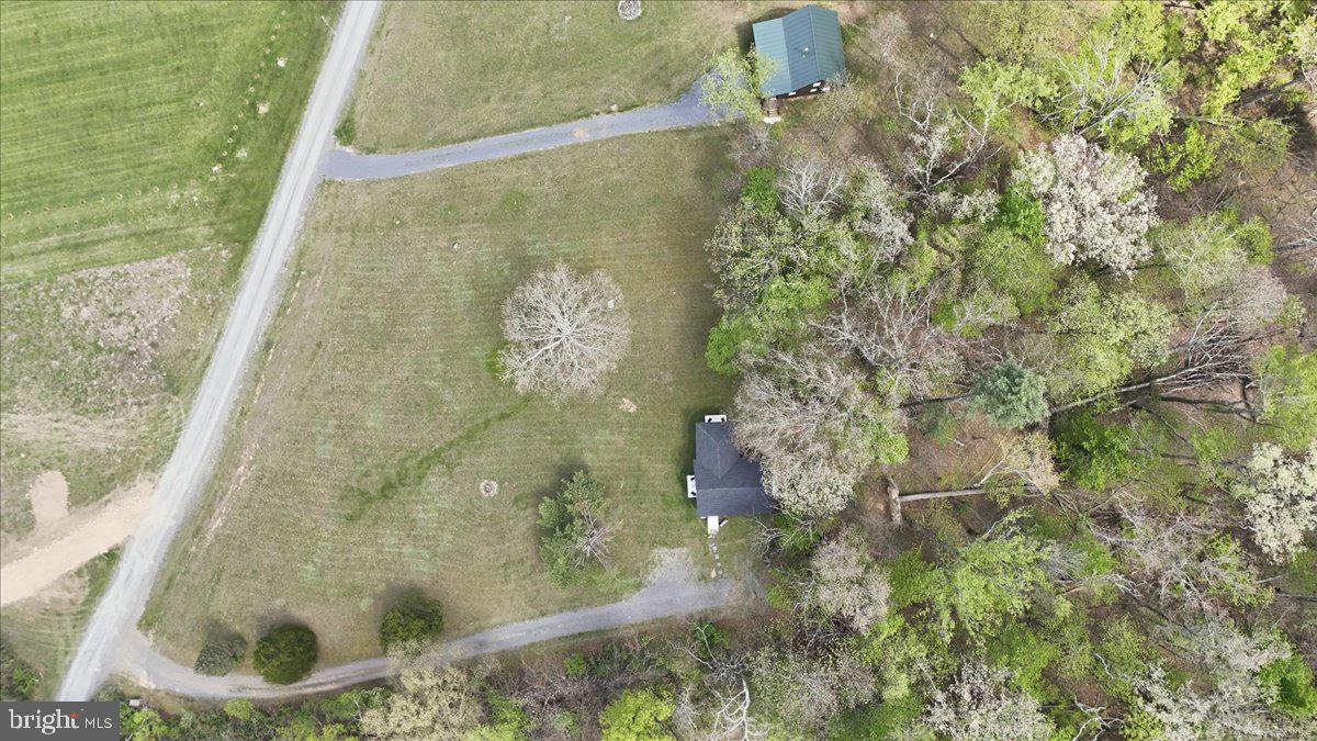 319 GOKEY LANE