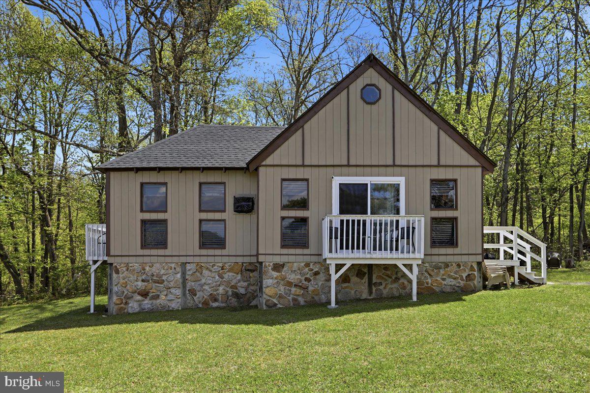 319 GOKEY LANE