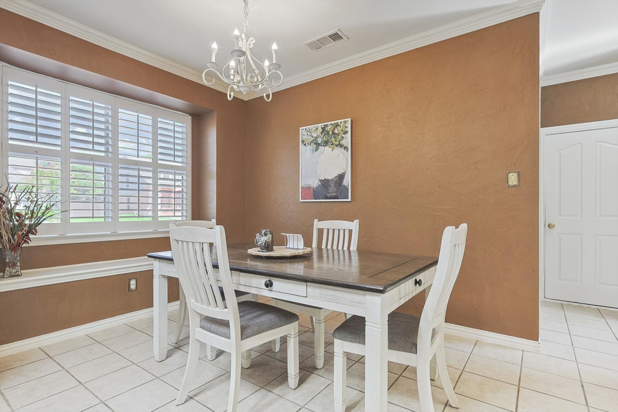 1816 Hidden Brook Trail