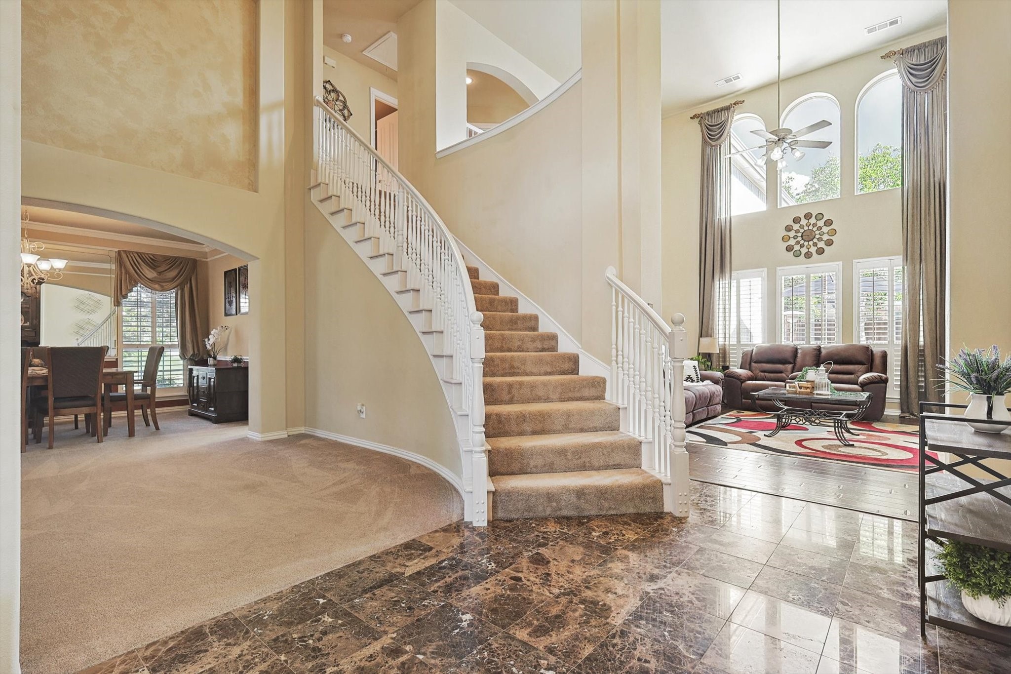 1816 Hidden Brook Trail