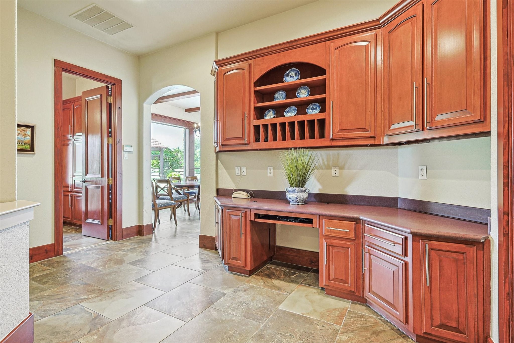 1672 Barrington Hills Boulevard