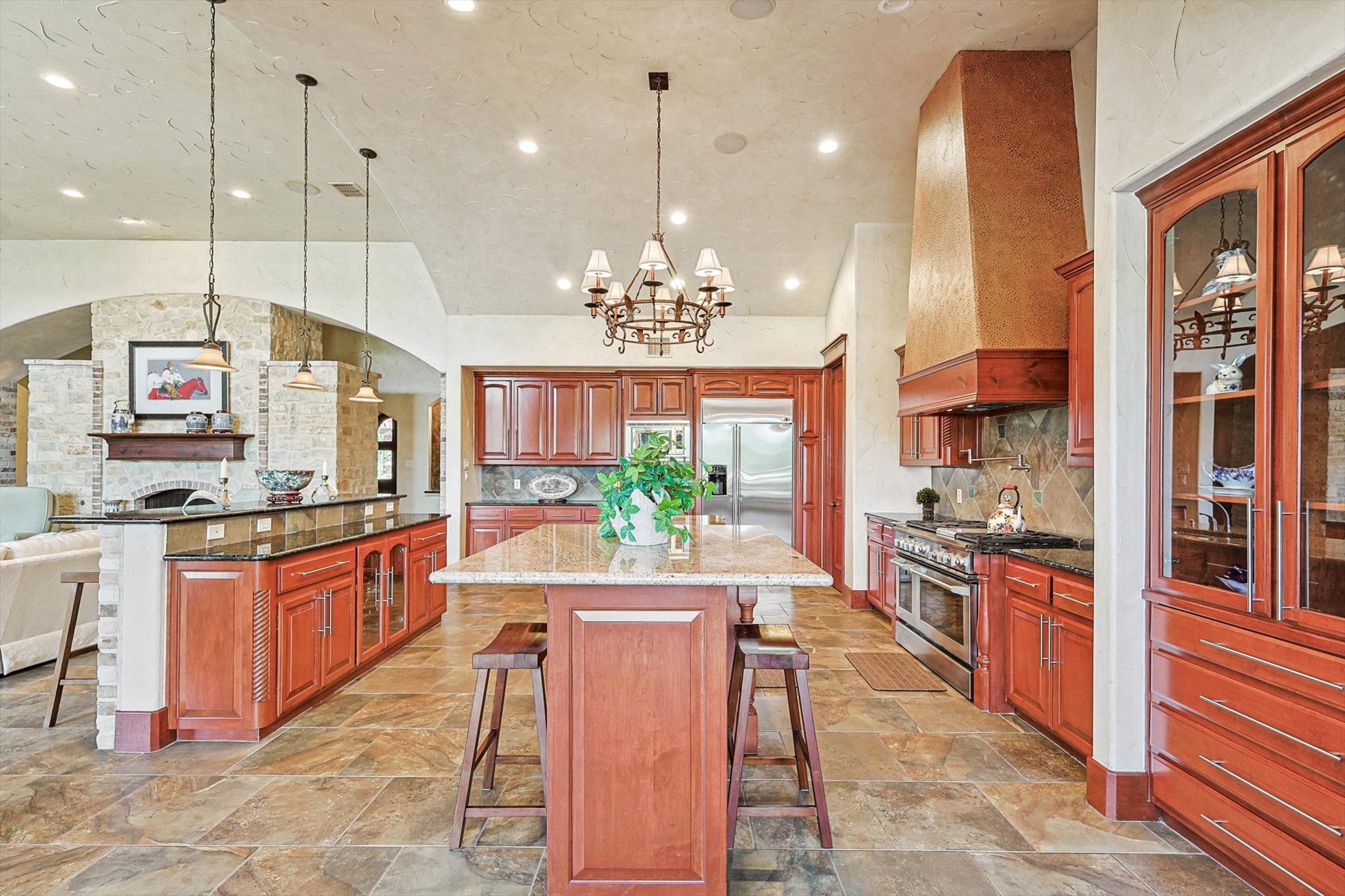 1672 Barrington Hills Boulevard