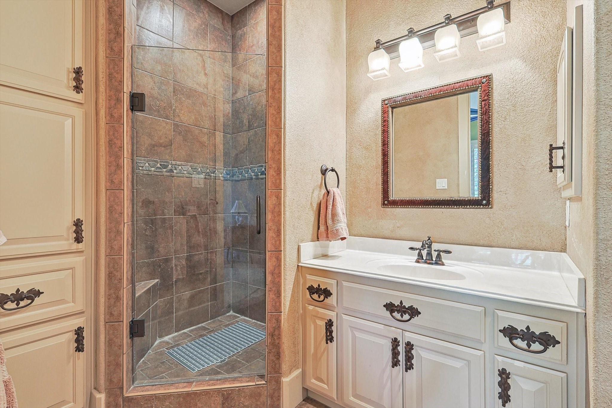 1672 Barrington Hills Boulevard