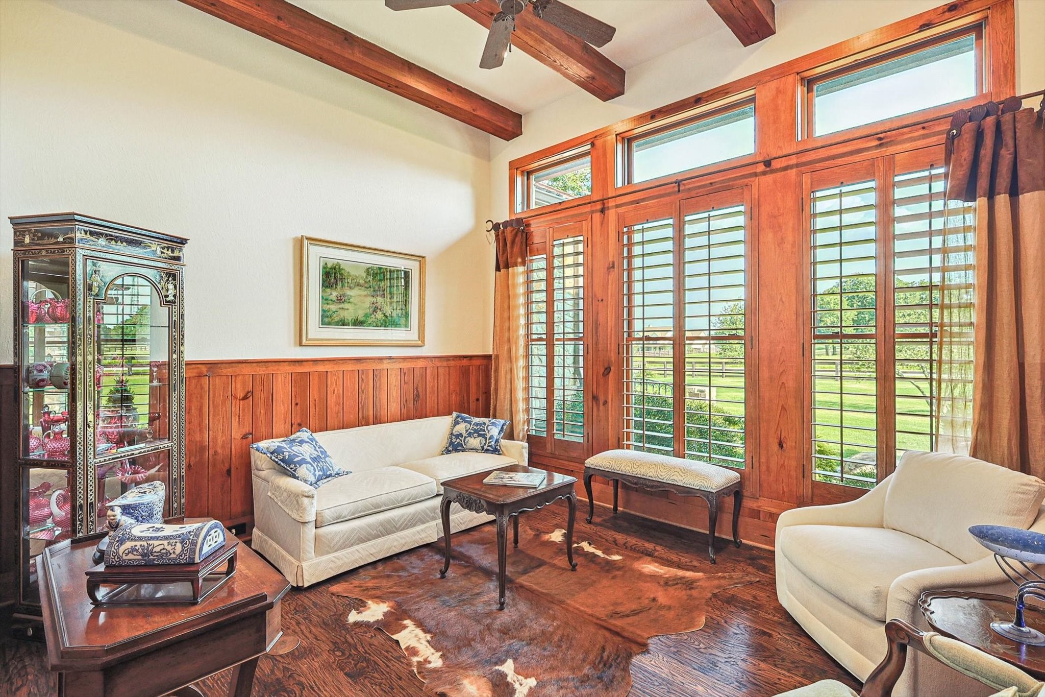 1672 Barrington Hills Boulevard