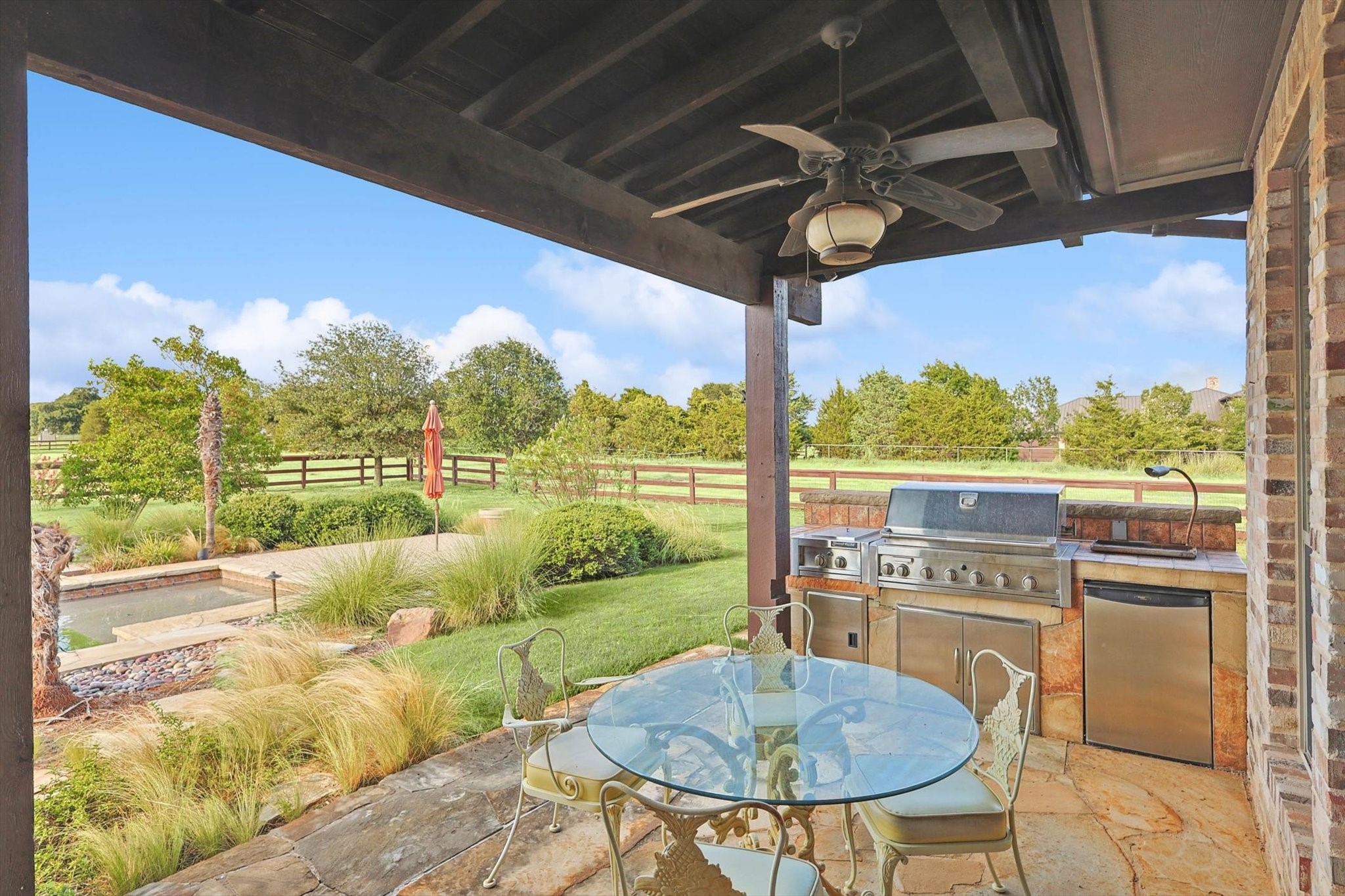 1672 Barrington Hills Boulevard