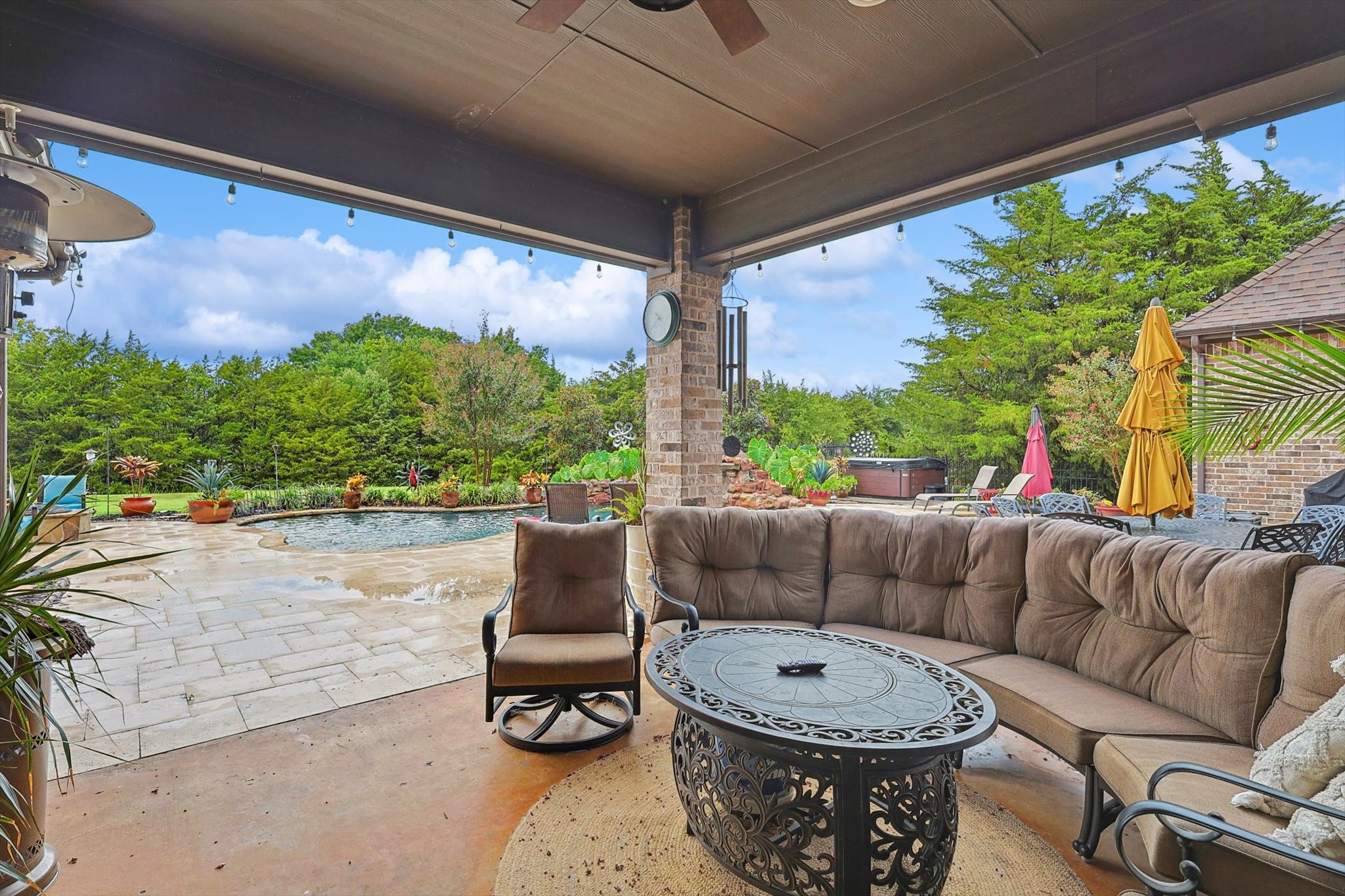 1008 Cedar Glen Trail