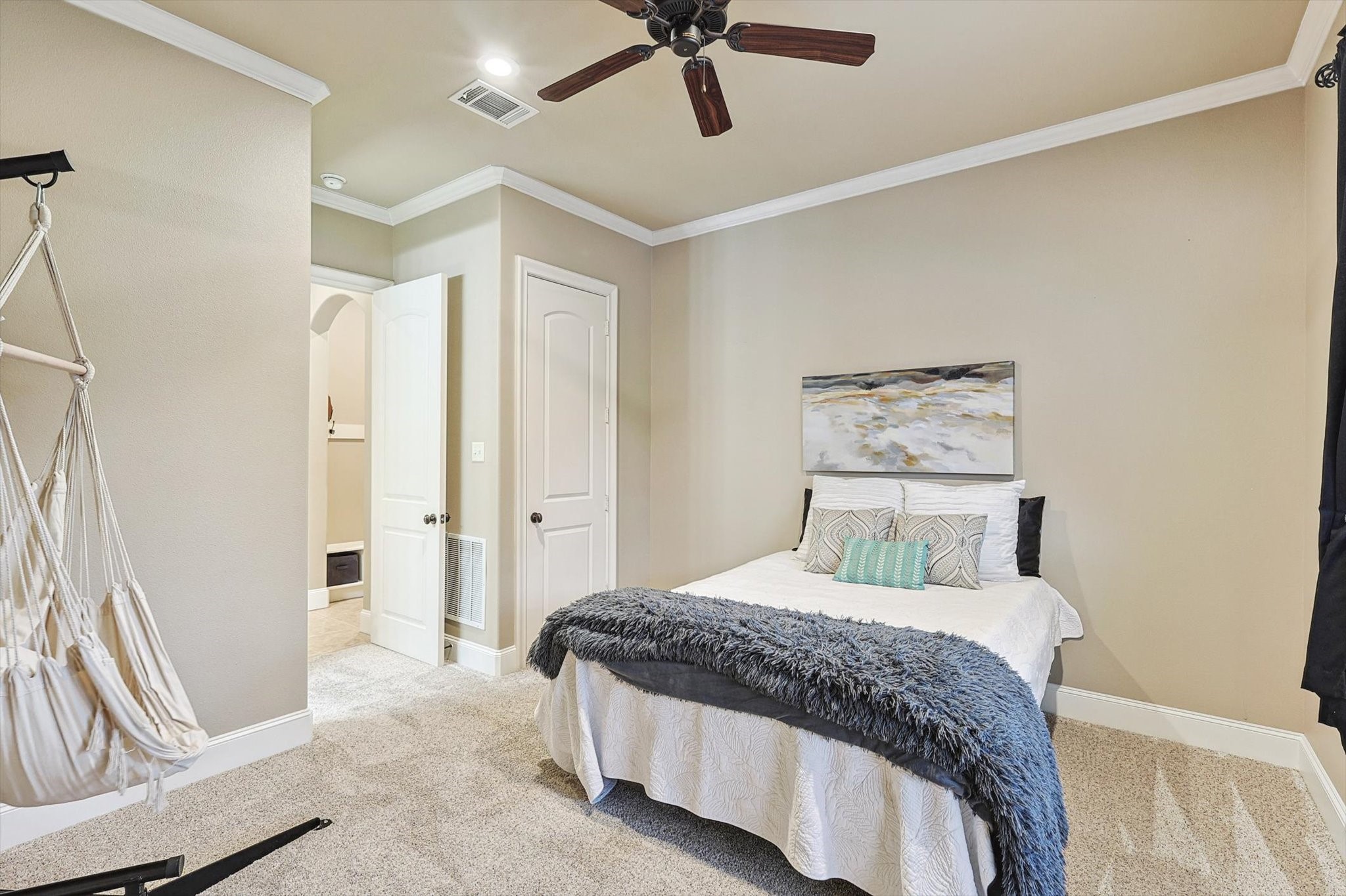 1008 Cedar Glen Trail