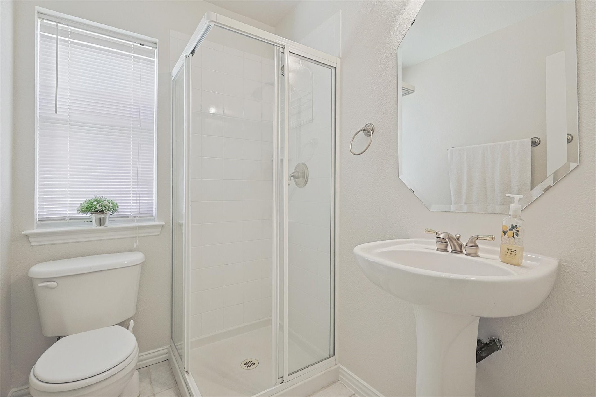 1206 History Crescent