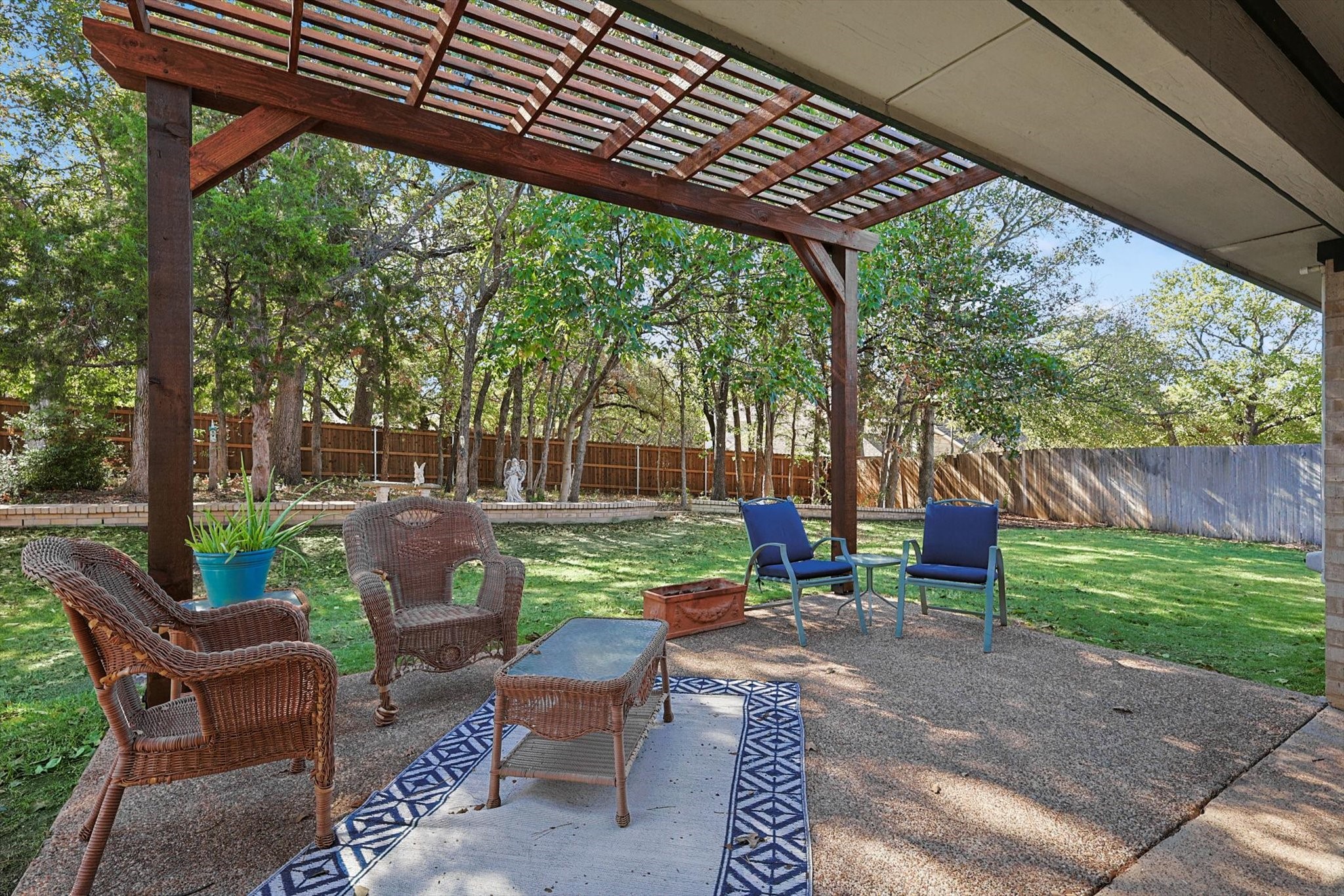 1206 History Crescent