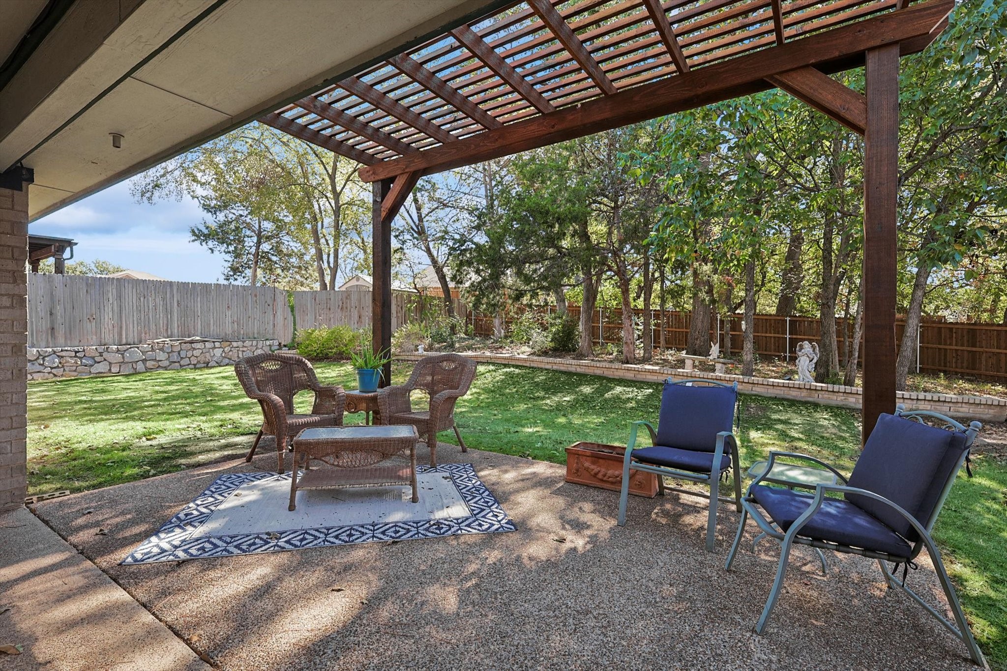 1206 History Crescent