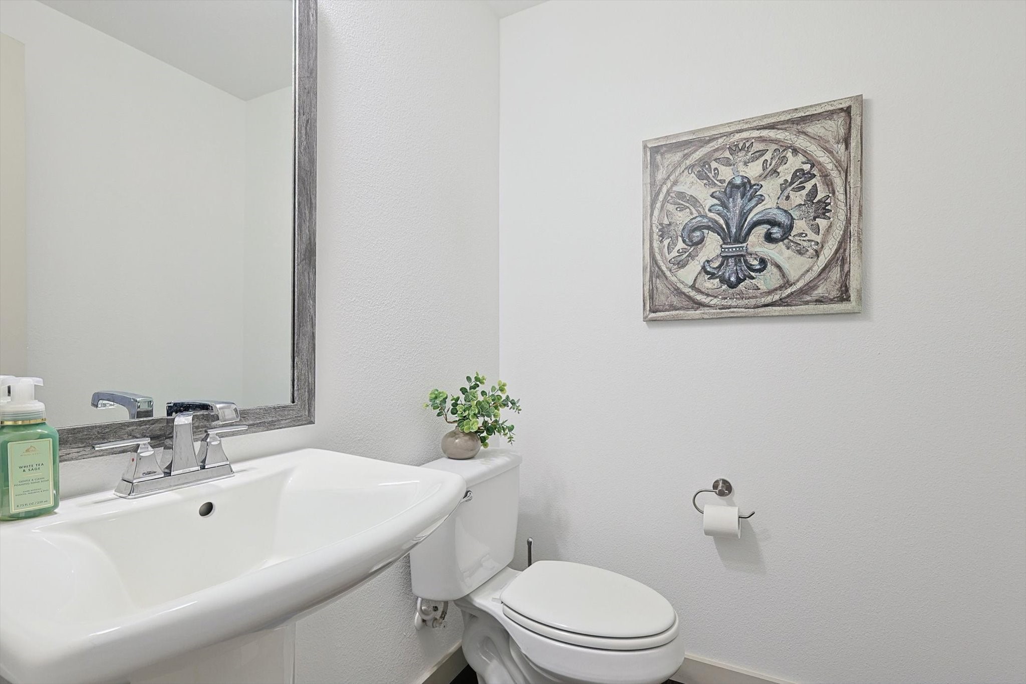 212 Spring Hill Road