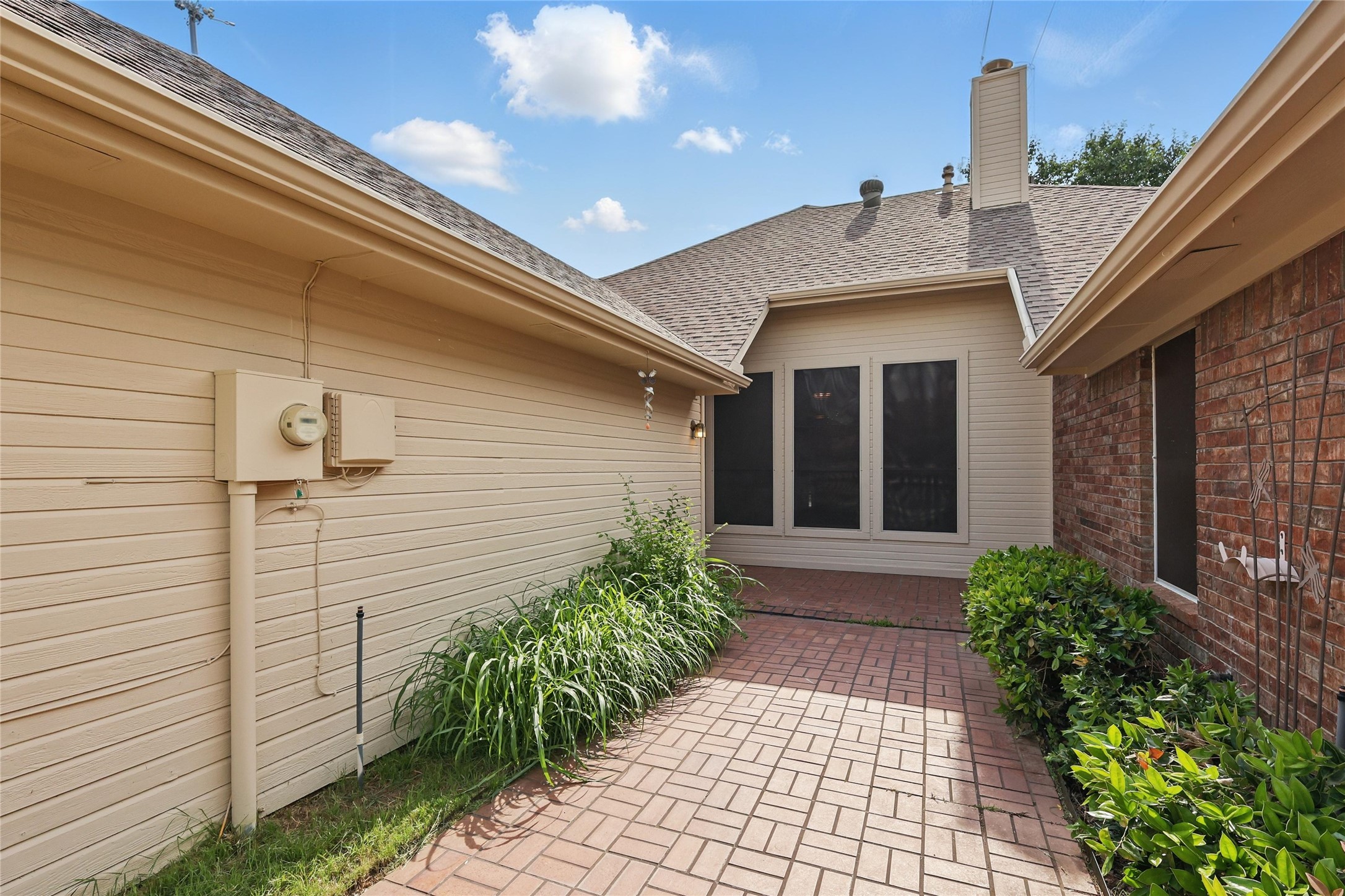 3405 Pheasant Hollow