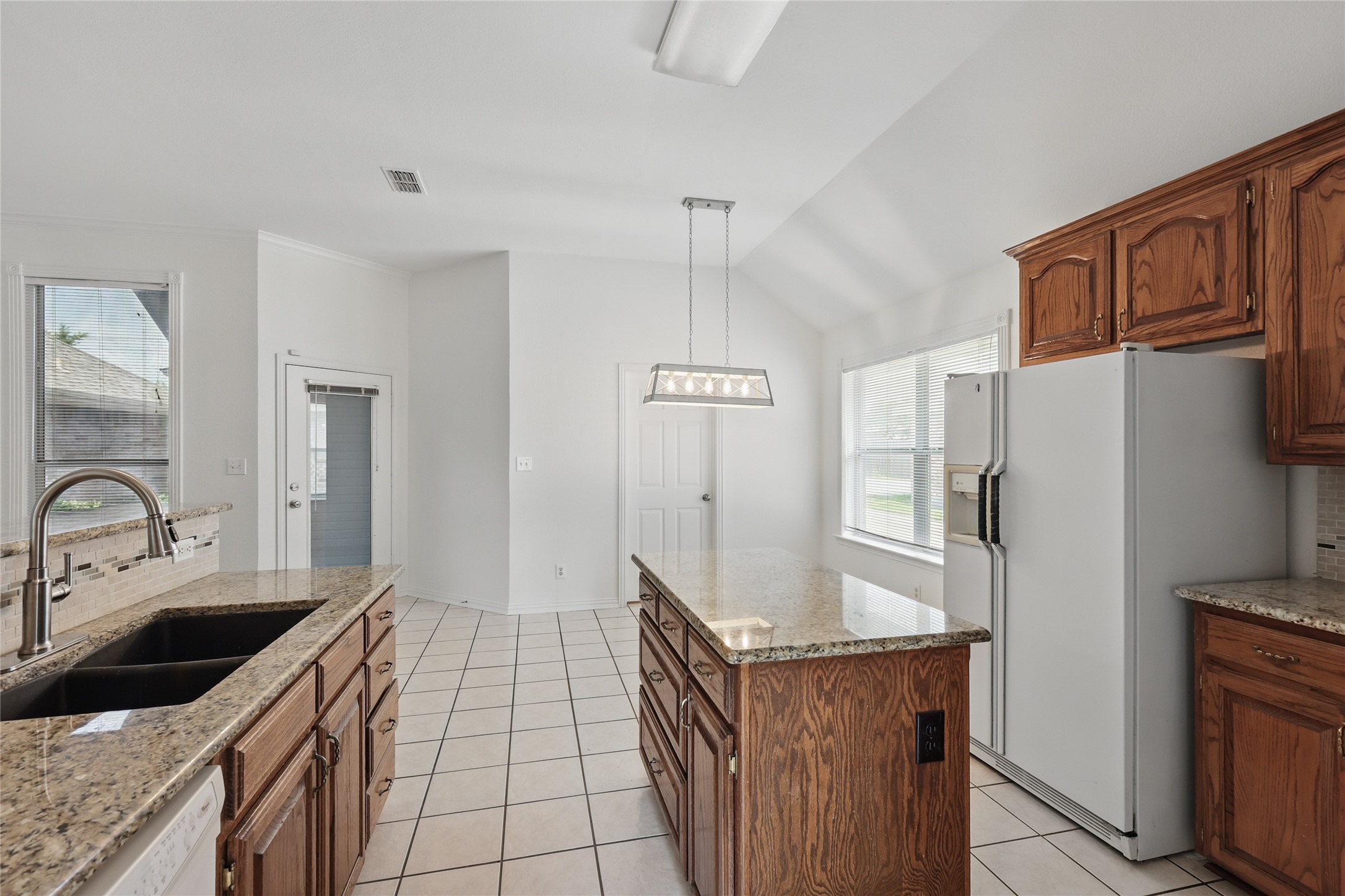 3405 Pheasant Hollow